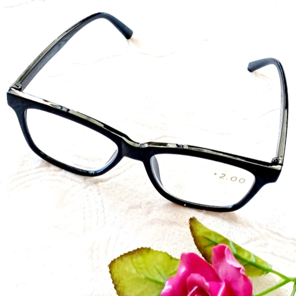 NWOT Franco Sarto Designer Reading Glasses Basic Black Unisex +2.00